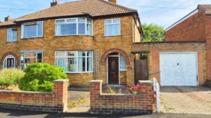 Queensgate Drive, Birstall, LE4