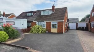 Russet Way, Birstall, LE4